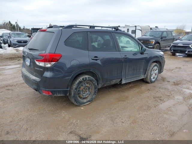 JF2SKEDC4LH529978 Subaru Forester Premium