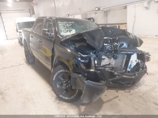 12591912 :رقم المزاد ، 1C6SRFGP2SN707652 vin ، 2025 Ram 1500 Tradesman مزاد بيع