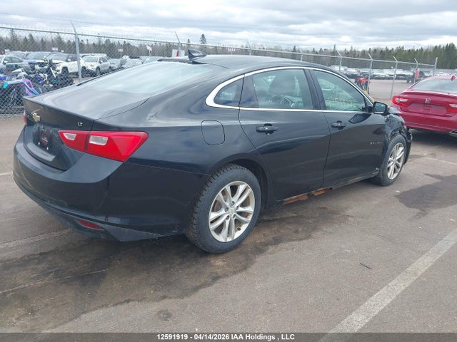 1G1ZE5ST2HF154661 Chevrolet MALIBU 1LT