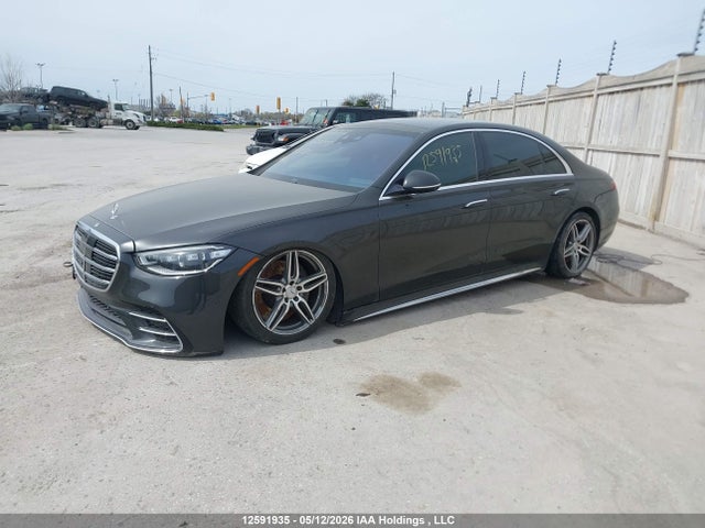 12591935 :رقم المزاد ، W1K6G7GB6NA066209 vin ، 2022 Mercedes-benz S 580 4matic مزاد بيع