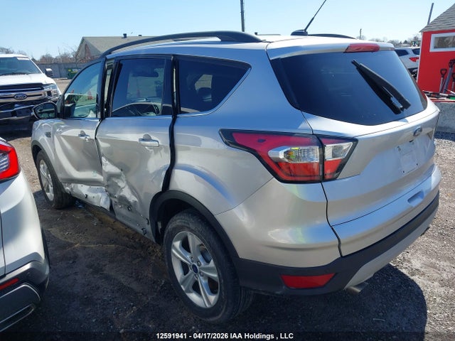 2017 Ford Escape Se მანქანა იყიდება აუქციონზე, vin: 1FMCU0GD0HUB31956, აუქციონის ნომერი: 12591941