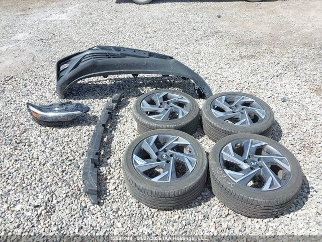 2025 Hyundai Elantra Luxury Hybrid მანქანა იყიდება აუქციონზე, vin: KMHLN4DJ9SU128978, აუქციონის ნომერი: 12591944