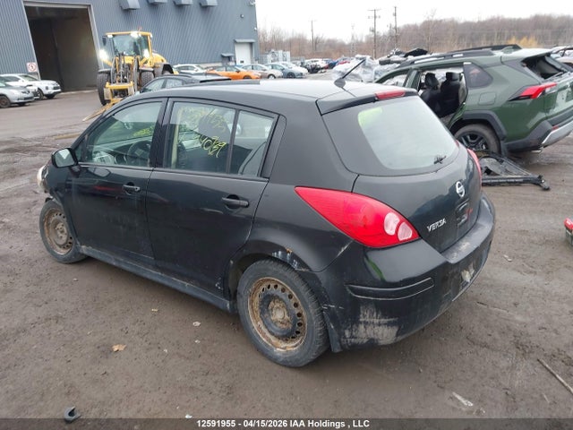 2008 Nissan Versa 1.8s მანქანა იყიდება აუქციონზე, vin: 3N1BC13E58L440939, აუქციონის ნომერი: 12591955