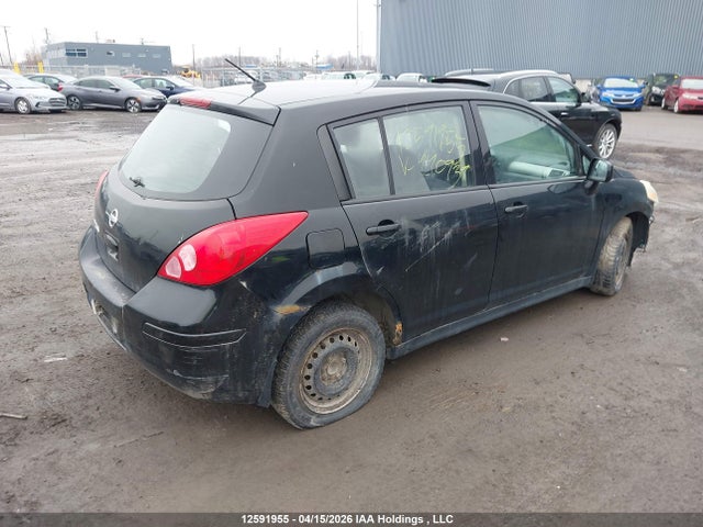 2008 Nissan Versa 1.8s მანქანა იყიდება აუქციონზე, vin: 3N1BC13E58L440939, აუქციონის ნომერი: 12591955