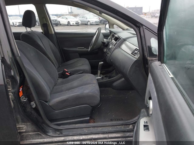 2008 Nissan Versa 1.8s მანქანა იყიდება აუქციონზე, vin: 3N1BC13E58L440939, აუქციონის ნომერი: 12591955