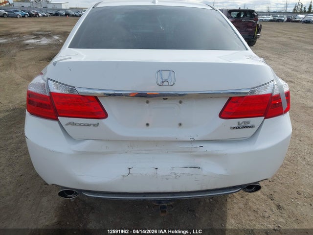 Продаж на аукціоні авто 2015 Honda Accord Touring V6, vin: 1HGCR3F95FA800646, номер лоту: 12591962