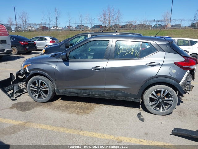 3N1CP5CVXLL579635 Nissan KICKS SV