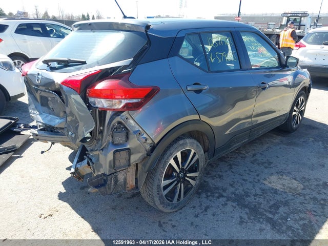 3N1CP5CVXLL579635 Nissan KICKS SV