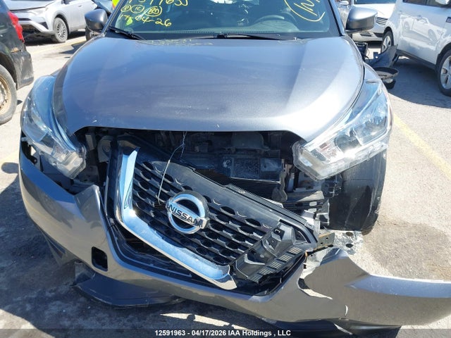 3N1CP5CVXLL579635 Nissan KICKS SV