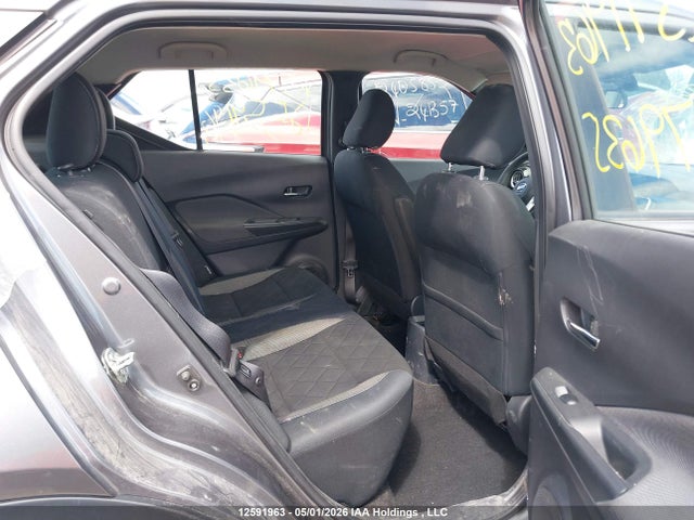 3N1CP5CVXLL579635 Nissan KICKS SV