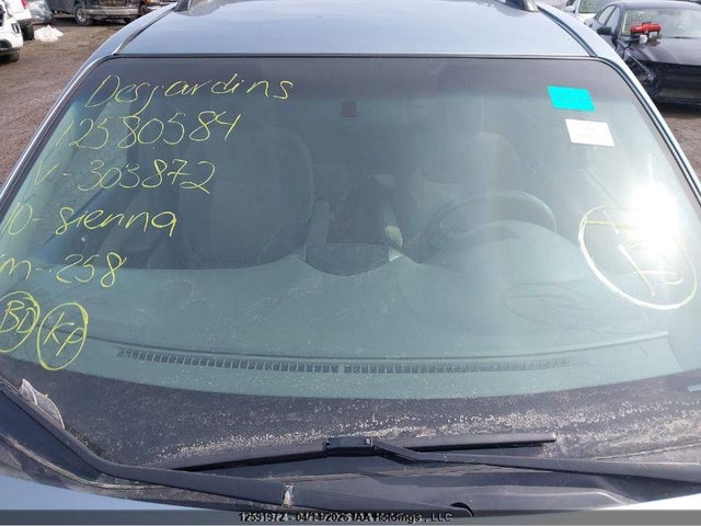 12591972 :رقم المزاد ، 5TDKK4CC5AS303872 vin ، 2010 Toyota Sienna Ce/le مزاد بيع