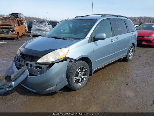 12591972 :رقم المزاد ، 5TDKK4CC5AS303872 vin ، 2010 Toyota Sienna Ce/le مزاد بيع