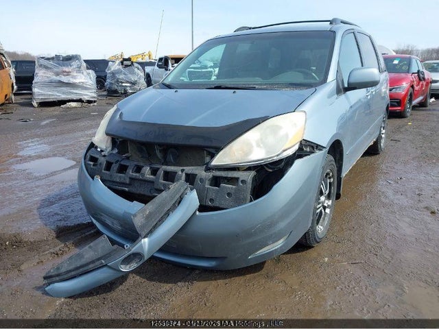 12591972 :رقم المزاد ، 5TDKK4CC5AS303872 vin ، 2010 Toyota Sienna Ce/le مزاد بيع