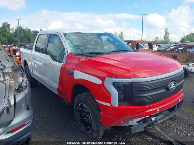 Ford F-150 Lightning Flash 2024 1FT6W3L74RWG15678 Image 13