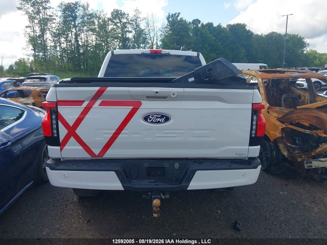 Ford F-150 Lightning Flash 2024 1FT6W3L74RWG15678 Image 16