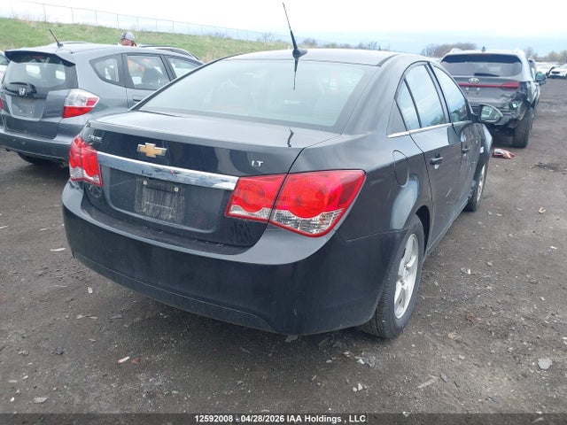 1G1PE5SB9E7197639 Chevrolet Cruze