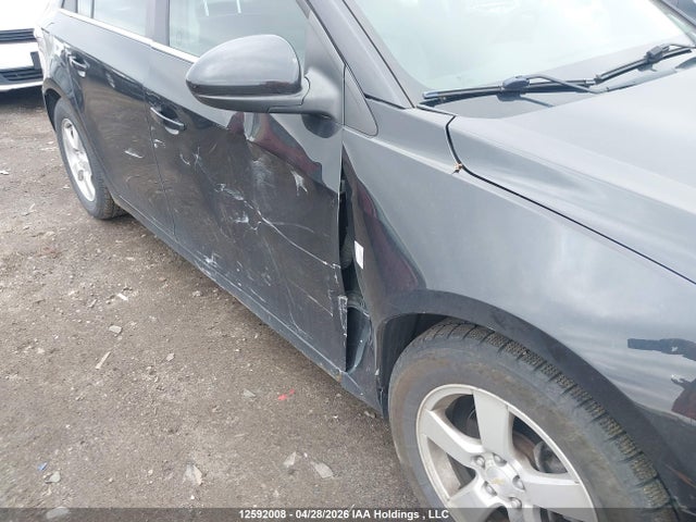 1G1PE5SB9E7197639 Chevrolet Cruze