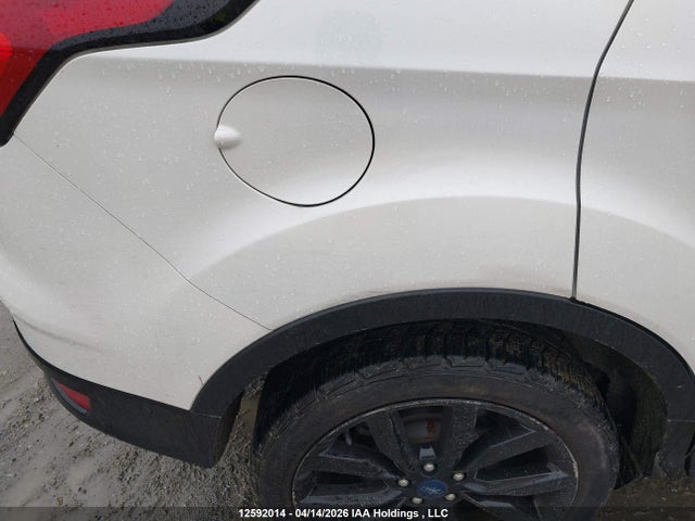 12592014 :رقم المزاد ، 1FMCU9J98KUB72223 vin ، 2019 Ford Escape Titanium مزاد بيع