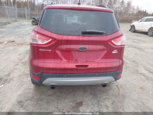 1FMCU9GX7EUD60354 Ford ESCAPE SE