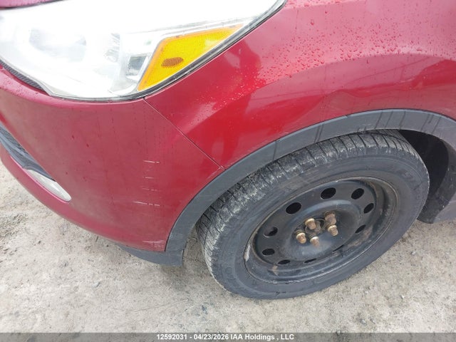 1FMCU9GX7EUD60354 Ford ESCAPE SE