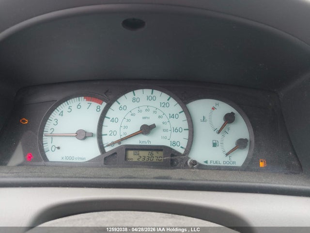 12592038 :رقم المزاد ، 2T1BR32E84C817186 vin ، 2004 Toyota Corolla مزاد بيع