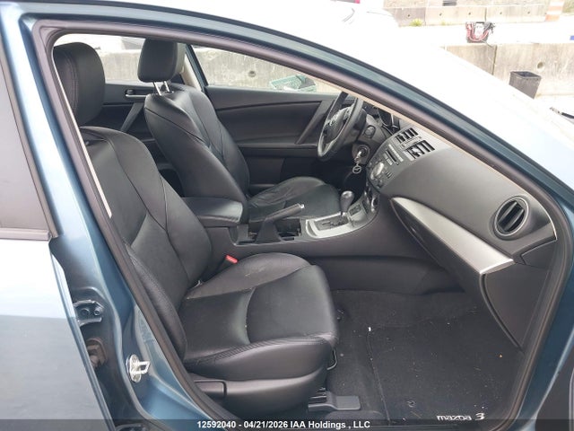 2011 Mazda 3 I მანქანა იყიდება აუქციონზე, vin: JM1BL1VF2B1903458, აუქციონის ნომერი: 12592040