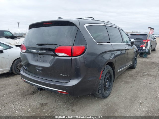 Продажа на аукционе авто 2017 Chrysler Pacifica Limited, vin: 2C4RC1GG9HR669358, номер лота: 12592042