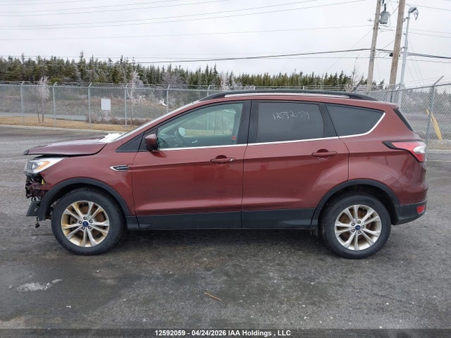 Продаж на аукціоні авто 2018 Ford Escape Sel, vin: 1FMCU9HD3JUC82170, номер лоту: 12592059