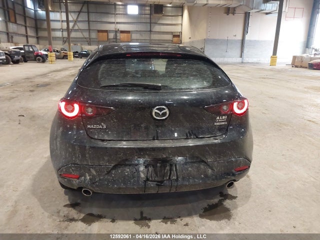 Mazda MAZDA3 2024 JM1BPAKM6R1720386 Image 17