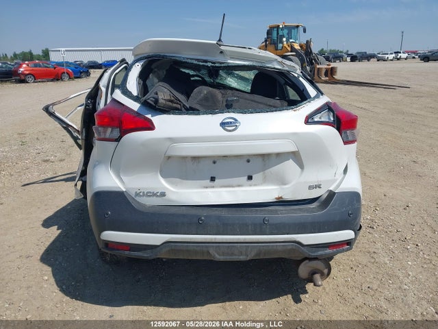 Продажа на аукционе авто 2020 Nissan Kicks Sr, vin: 3N1CP5DV0LL546786, номер лота: 12592067