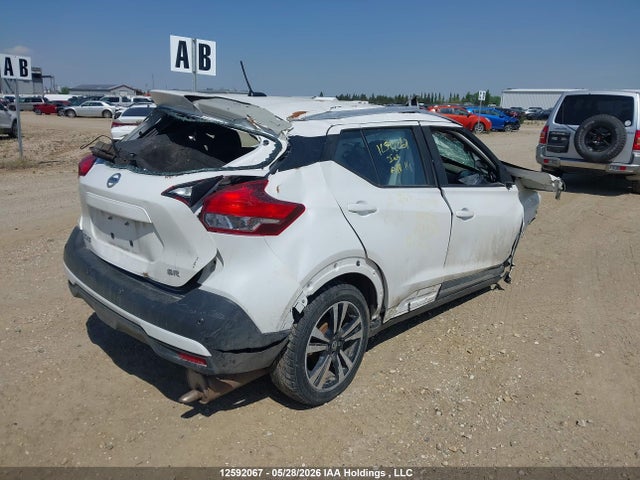 Продажа на аукционе авто 2020 Nissan Kicks Sr, vin: 3N1CP5DV0LL546786, номер лота: 12592067