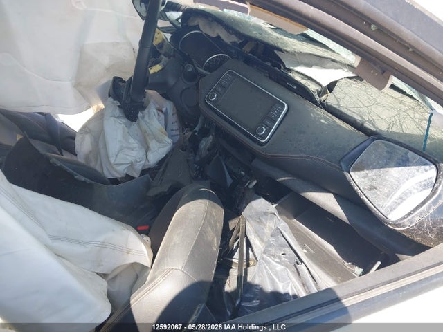 Продажа на аукционе авто 2020 Nissan Kicks Sr, vin: 3N1CP5DV0LL546786, номер лота: 12592067