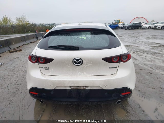 Продаж на аукціоні авто 2021 Mazda 3 Premium, vin: JM1BPBML9M1303878, номер лоту: 12592074