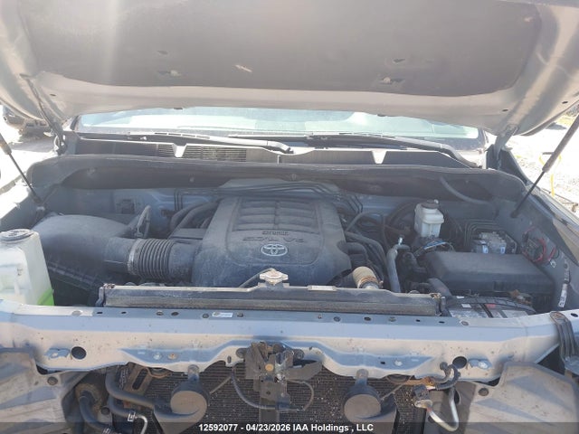 5TFUY5F19JX709171 Toyota Tundra Sr5 Plus 5.7l V8