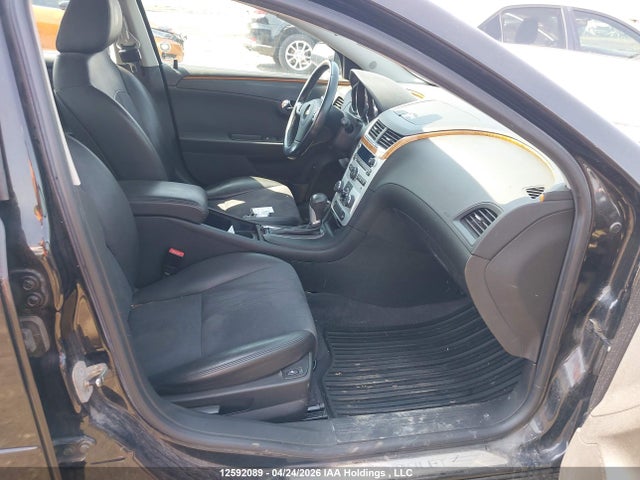 12592089 :رقم المزاد ، 1G1ZD5EU3BF322984 vin ، 2011 Chevrolet Malibu 2lt مزاد بيع