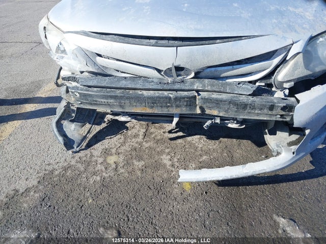 2011 Toyota Corolla Ce მანქანა იყიდება აუქციონზე, vin: 2T1BU4EE6BC712062, აუქციონის ნომერი: 12575314