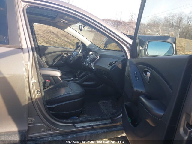 Продаж на аукціоні авто 2010 Hyundai Tucson Limited, vin: KM8JUCAC8AU051660, номер лоту: 12582305