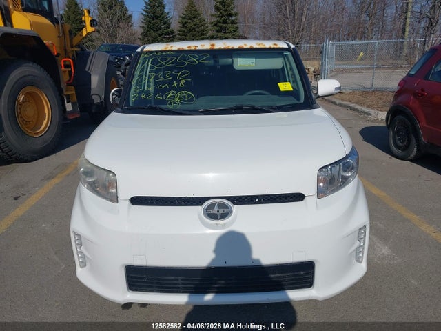 Scion XB 2015 JTLZE4FE3FJ073342 Image 12