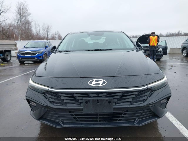 2025 Hyundai Elantra Sel Sport მანქანა იყიდება აუქციონზე, vin: KMHLM4DG4SU954192, აუქციონის ნომერი: 12592099