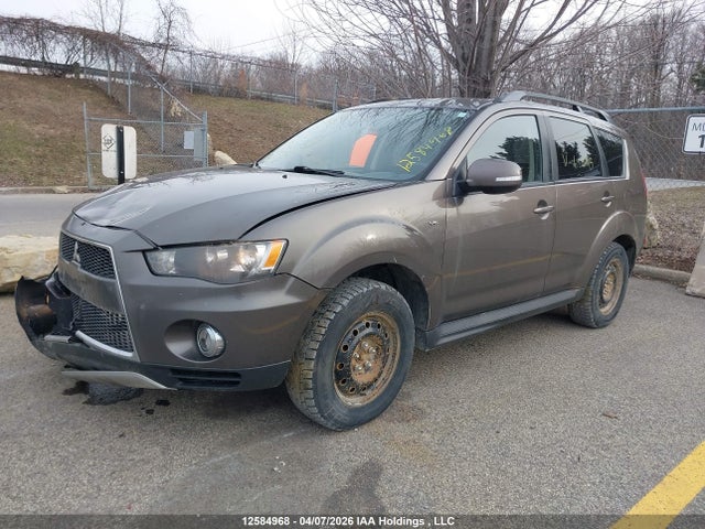 Продажа на аукционе авто 2013 Mitsubishi Outlander Ls, vin: JA4JT3AX1DU605615, номер лота: 12584968