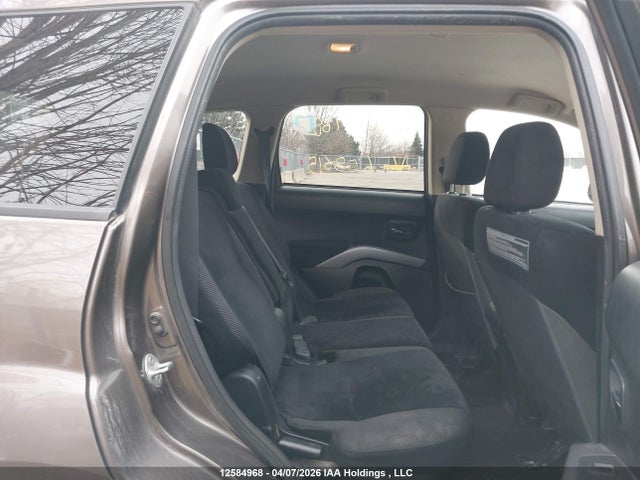 Продажа на аукционе авто 2013 Mitsubishi Outlander Ls, vin: JA4JT3AX1DU605615, номер лота: 12584968