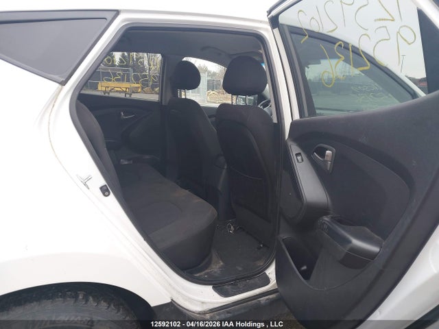 2015 Hyundai Tucson Gls მანქანა იყიდება აუქციონზე, vin: KM8JTCAF9FU952136, აუქციონის ნომერი: 12592102