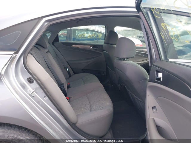 Продаж на аукціоні авто 2015 Hyundai Sonata Hybrid/limited, vin: KMHEC4A41FA135914, номер лоту: 12592103