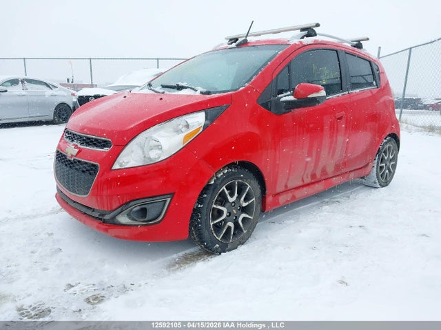 2015 Chevrolet Spark 2lt მანქანა იყიდება აუქციონზე, vin: KL8CF6S93FC757873, აუქციონის ნომერი: 12592105