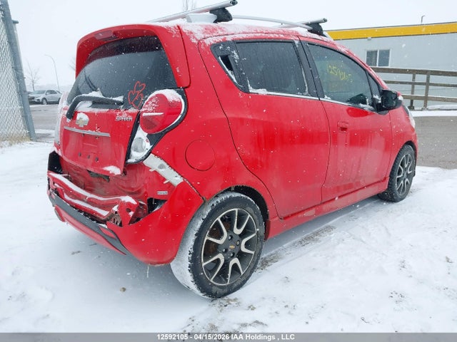 2015 Chevrolet Spark 2lt მანქანა იყიდება აუქციონზე, vin: KL8CF6S93FC757873, აუქციონის ნომერი: 12592105