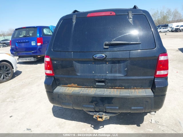 Продажа на аукционе авто 2010 Ford Escape, vin: 1FMCU9DG2AKD43925, номер лота: 12592116