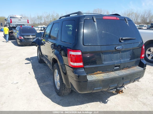 Продажа на аукционе авто 2010 Ford Escape, vin: 1FMCU9DG2AKD43925, номер лота: 12592116