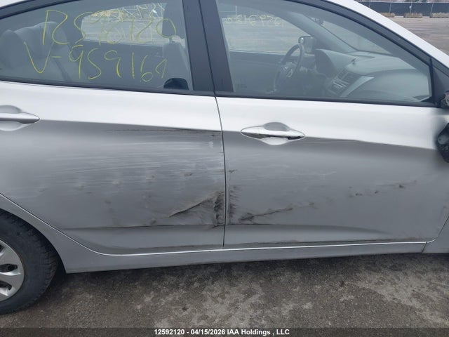 KMHCT4AE6GU959164 Hyundai Accent