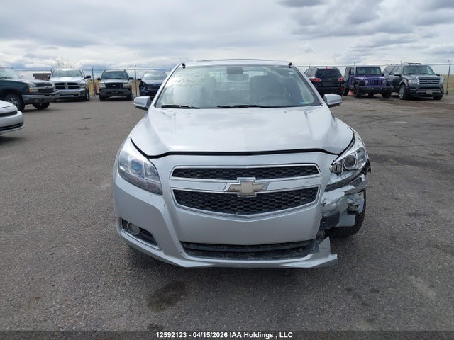2013 Chevrolet Malibu 2lt მანქანა იყიდება აუქციონზე, vin: 1G11E5SA2DF278208, აუქციონის ნომერი: 12592123