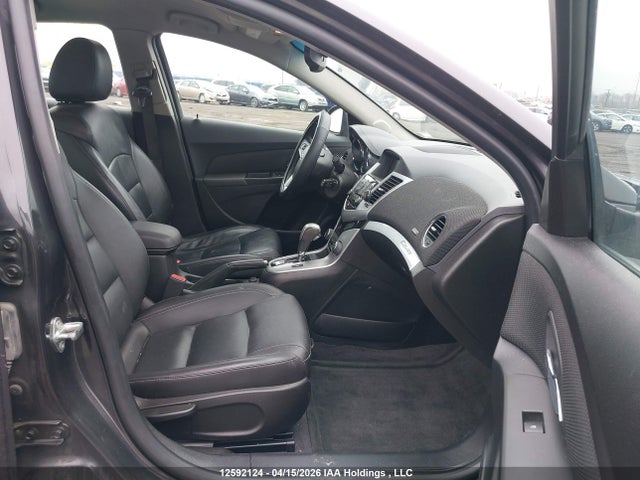 1G1P75SZ9F7159840 Chevrolet Cruze